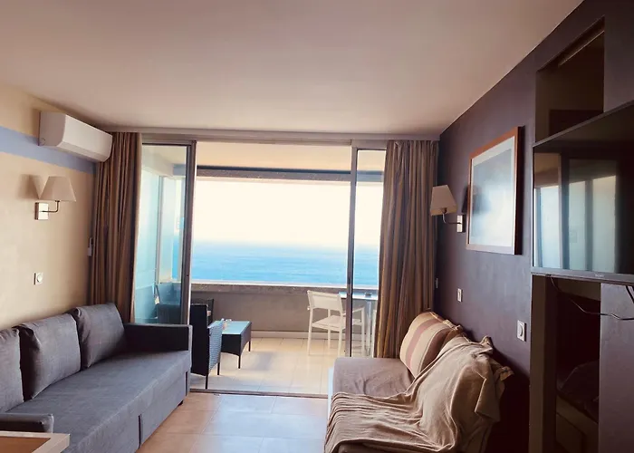 Sunny Costa Plana-monaco -cap D'ail